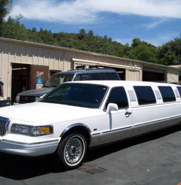 Riding Experience with limousine